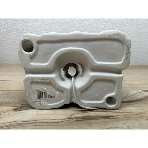 Vintage Village English Cottage Collection Lighted Hand Painted Porcelain House - Picture 6 of 11